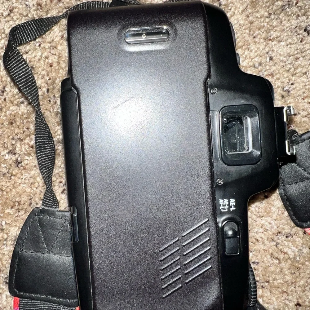 Nikon camera n6006
